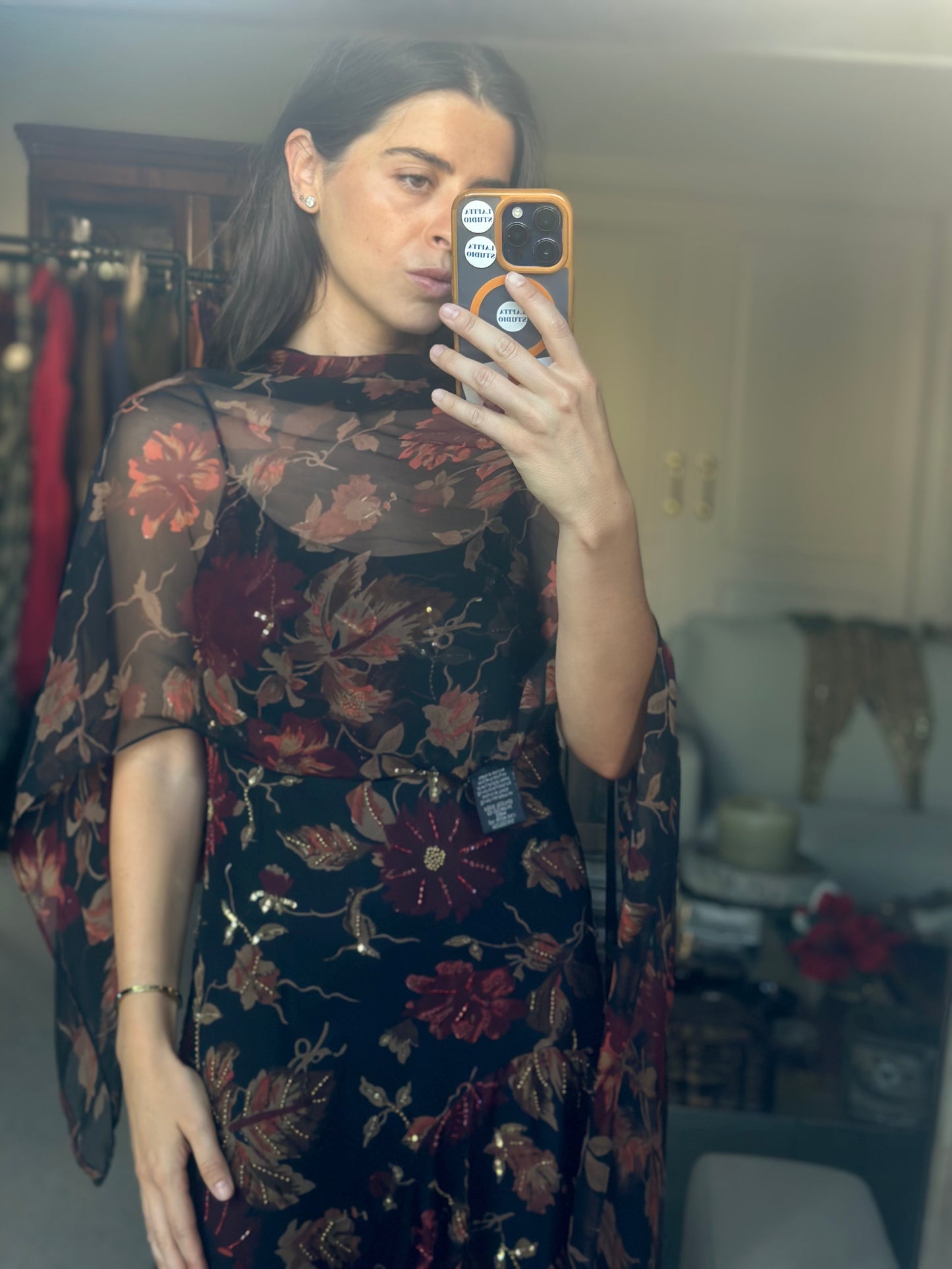 Vestido pedrería floral