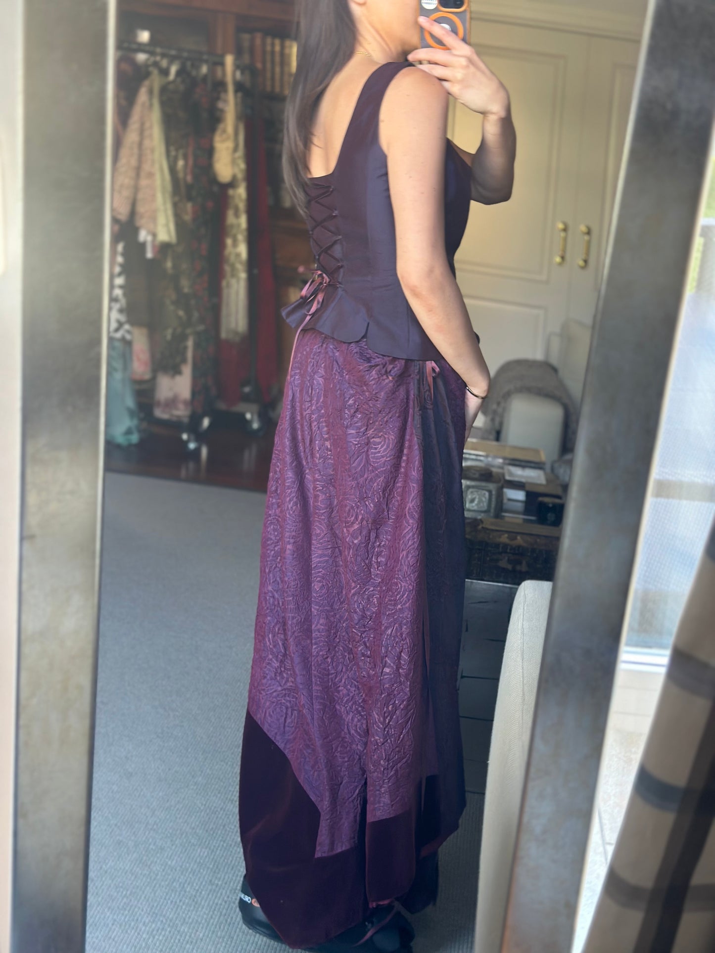 Total look texturas morado
