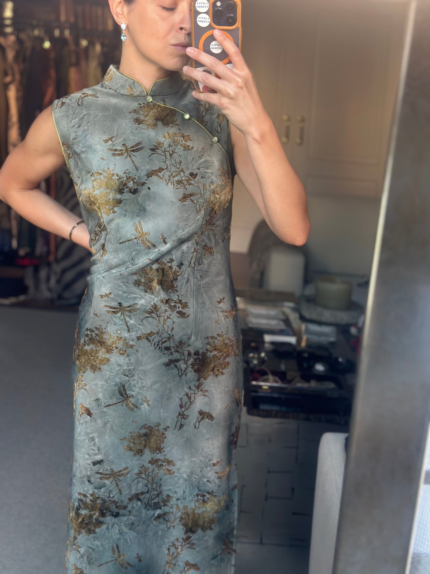 Vestido Velvet asiático