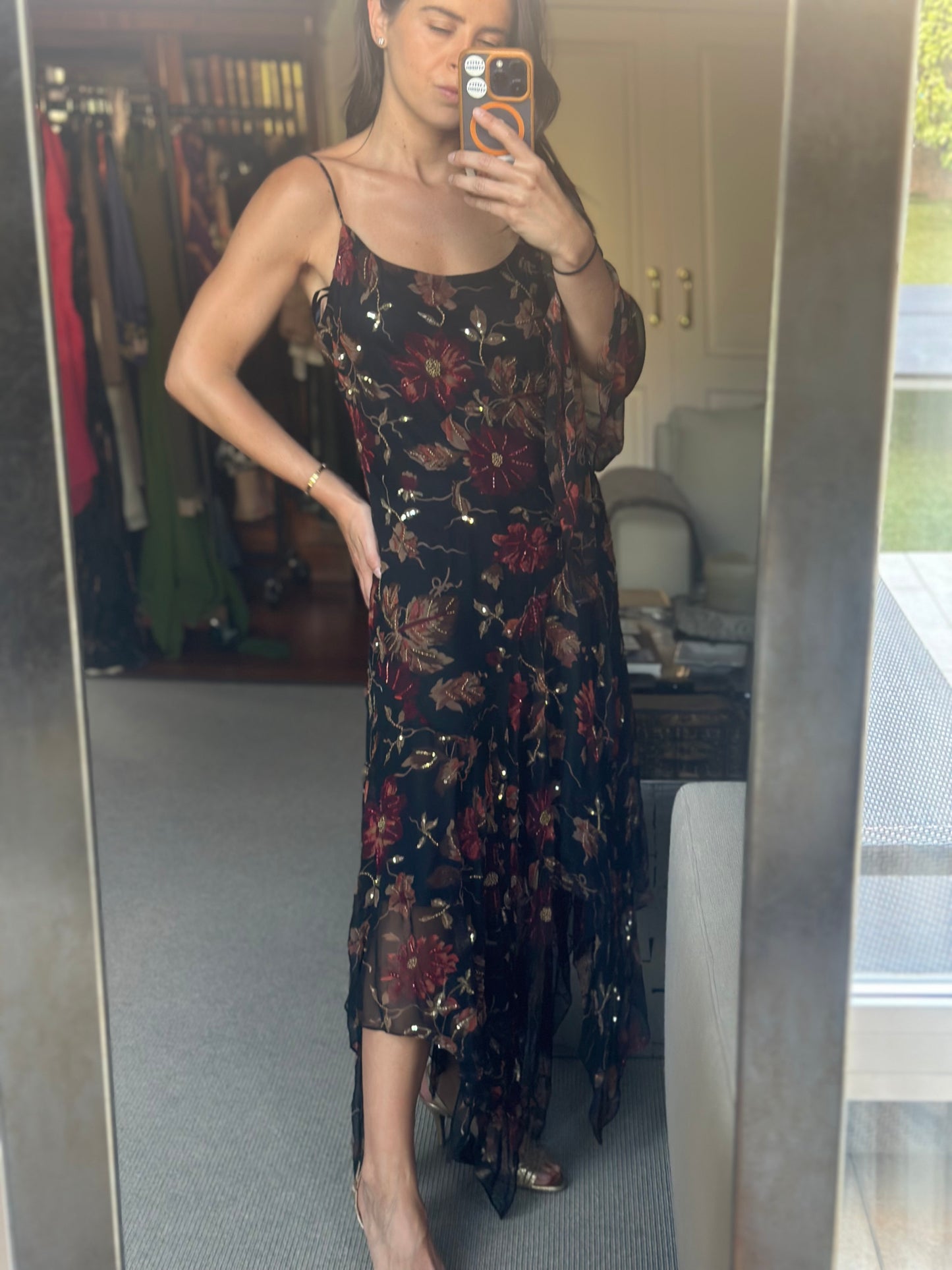 Vestido pedrería floral