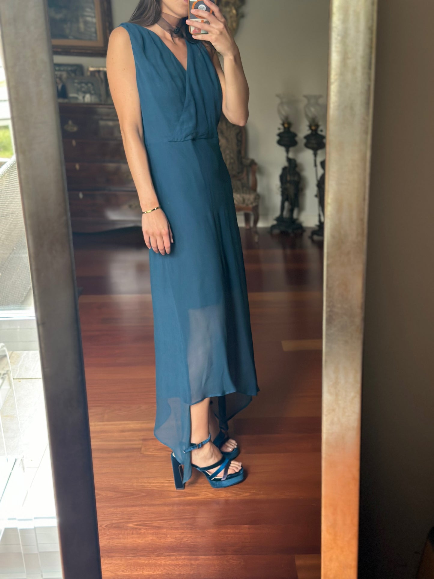 Vestido azul seda